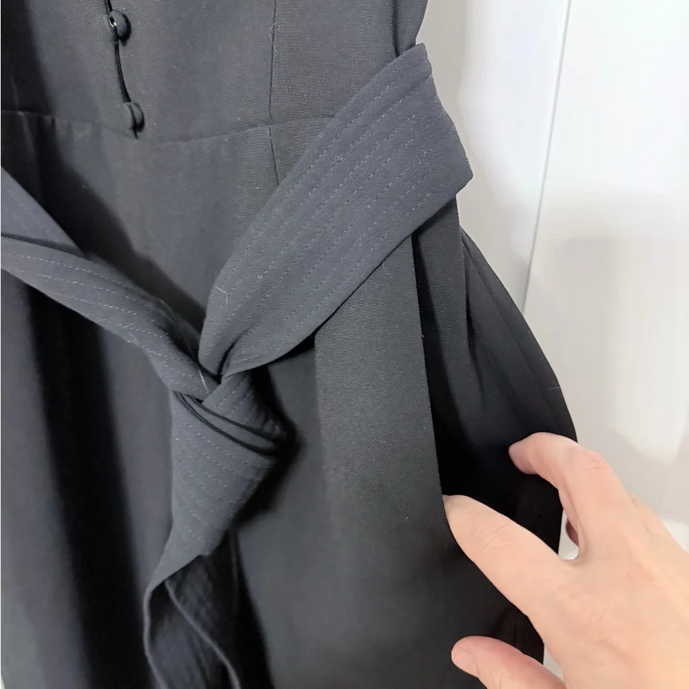Aritzia Little Moon Petunia Jumpsuit Women's Black Size 4 Classic open back - Picture 8 of 13
